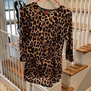 Vince Camuto Leapord Top PS